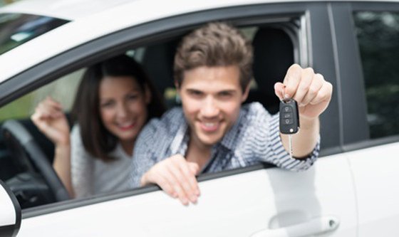 Fotolia_auto-schluessel
