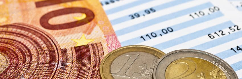 Geld und Kontoauszug